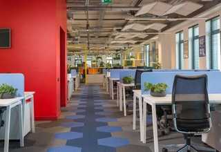 高速公路水泥防撞隔离墩安装服务方案报价